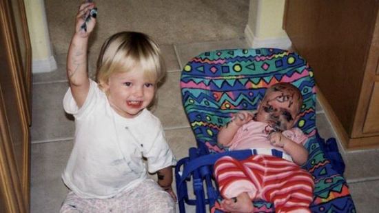 Divertidas fotos que muestran qué pasa cuando dejas unos minutos solos a los niños