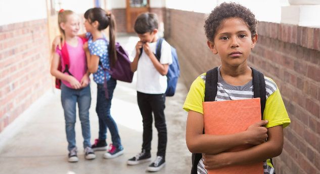 La discriminación también se manifiesta en los salones de clase