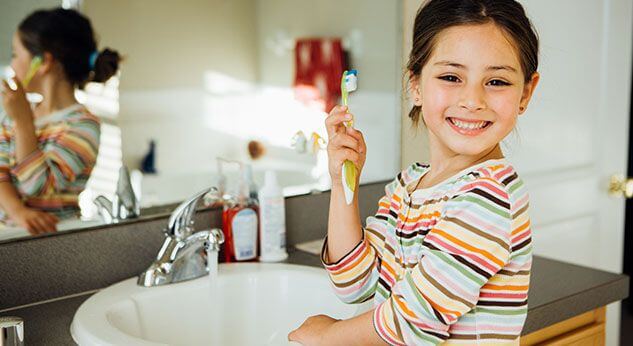 Conoce la importancia de cuidar los dientes desde pequeños