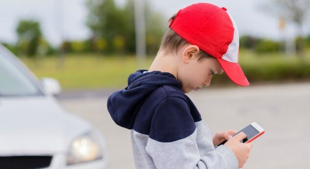 ¿Cómo lograr que tu hijo siempre vea tus mensajes de celular?
