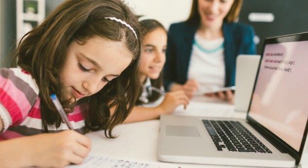 Beneficios de que los niños aprendan lenguaje de programación