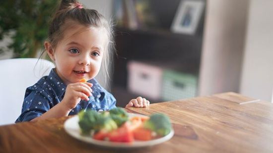 ¡Mucho ojo! 6 alimentos con los que los niños puede sufrir atragantamiento