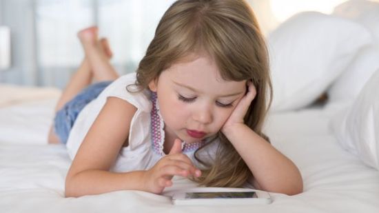 8 cosas que tu hijo no debe hacer en Internet