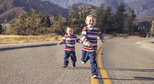 5 trucos para evitar las peleas entre hermanos