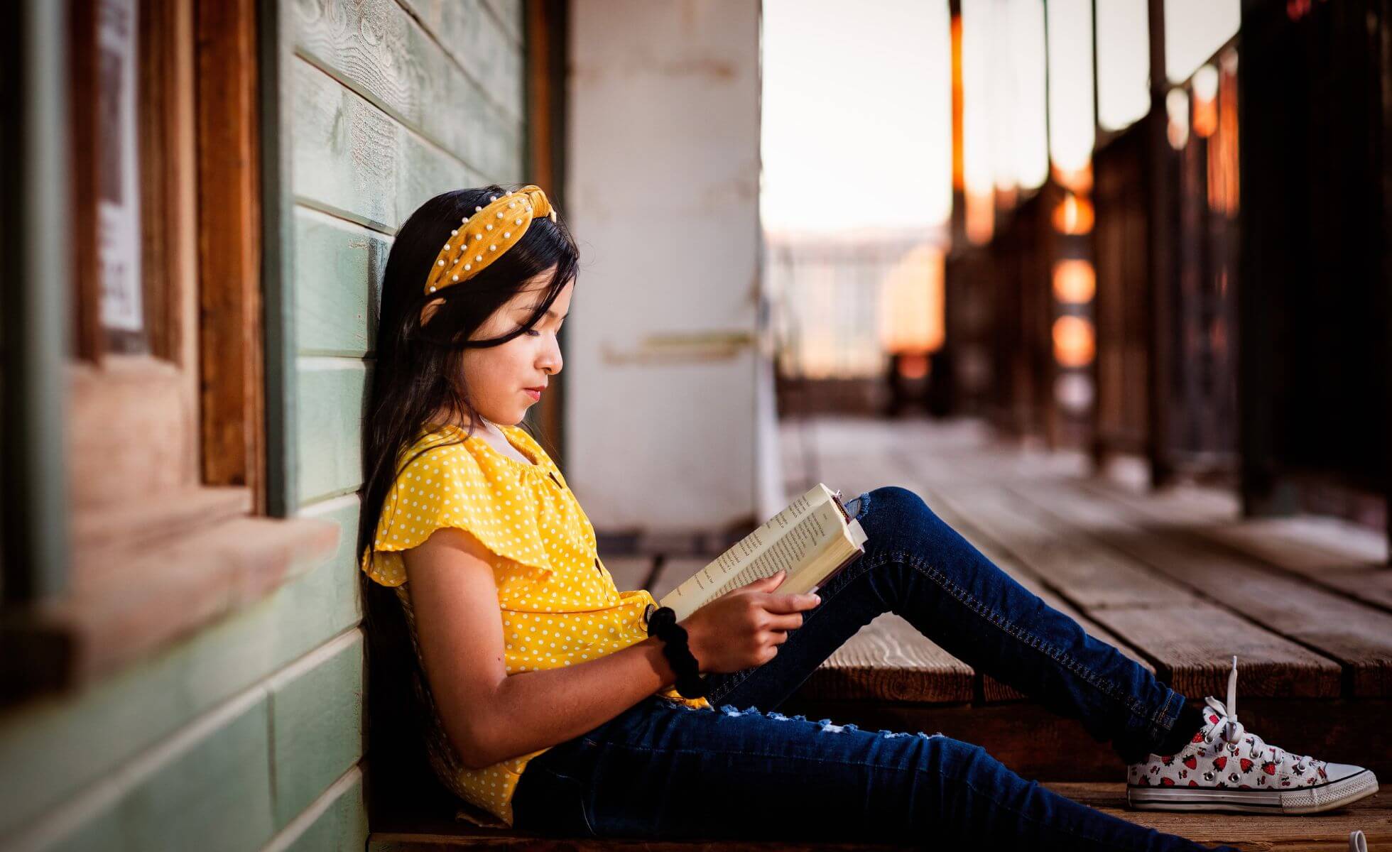 Niña leyendo
