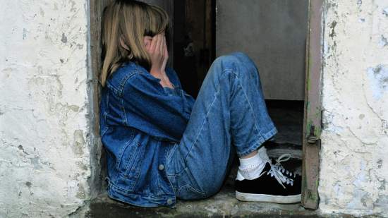 niña llorando